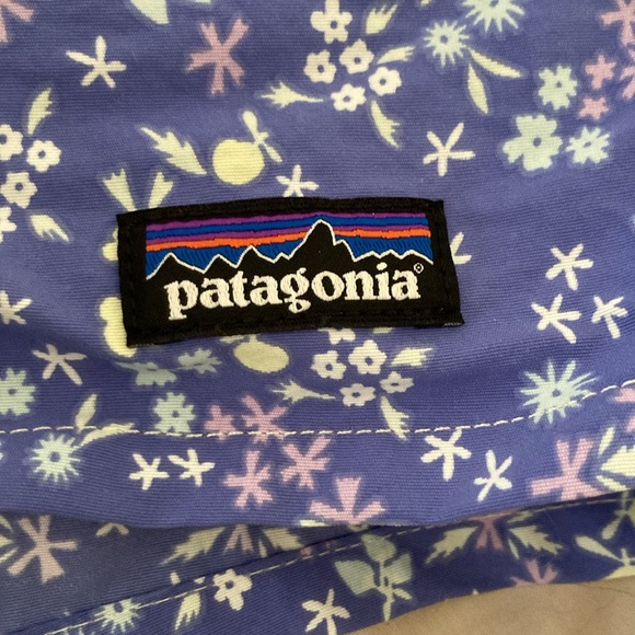Patagonia girls shorts - Picture 2 of 5